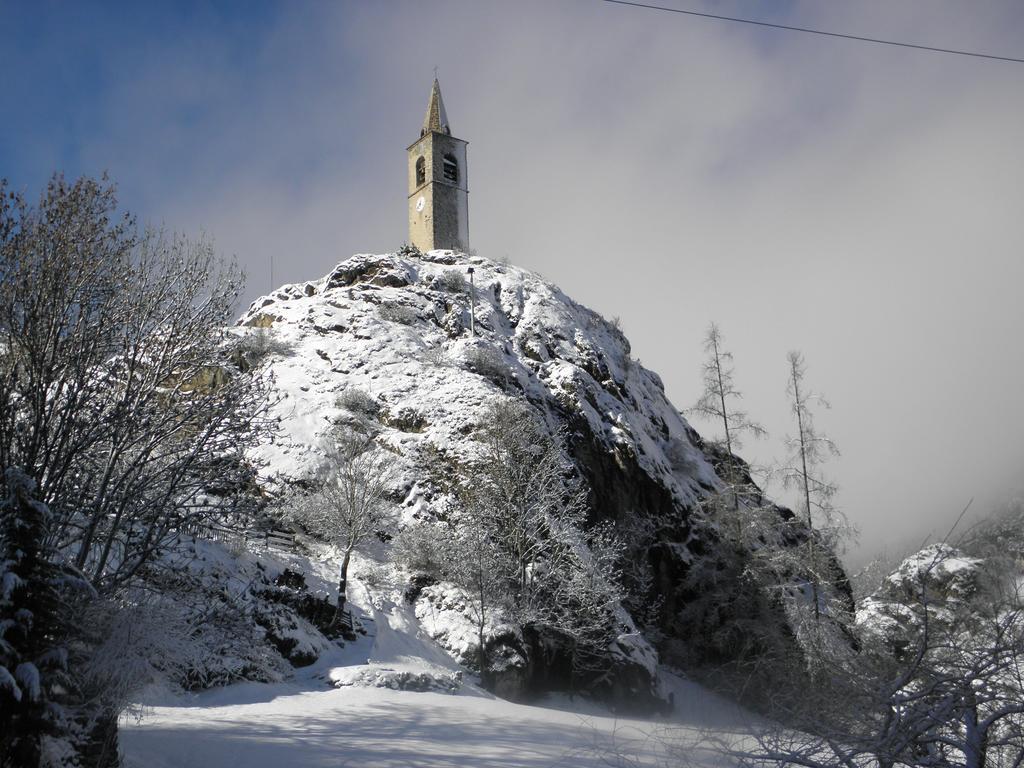 Gite Auberge Les Terres Blanches De Meolans Екстер'єр фото