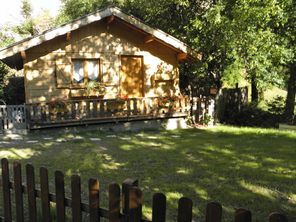 Gite Auberge Les Terres Blanches De Meolans Екстер'єр фото